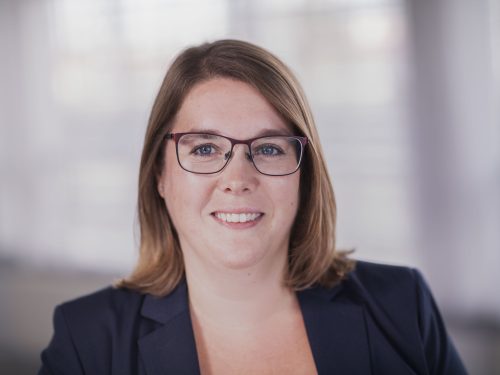 Porträt von Birgit Moser