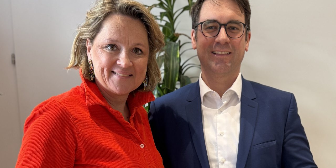 Frau Landesrat Mag. Susanne Rosenkranz und interimistischer Geschäftsführer der MAG Menschen und Arbeit GmbH MMag. Robert Lagler.