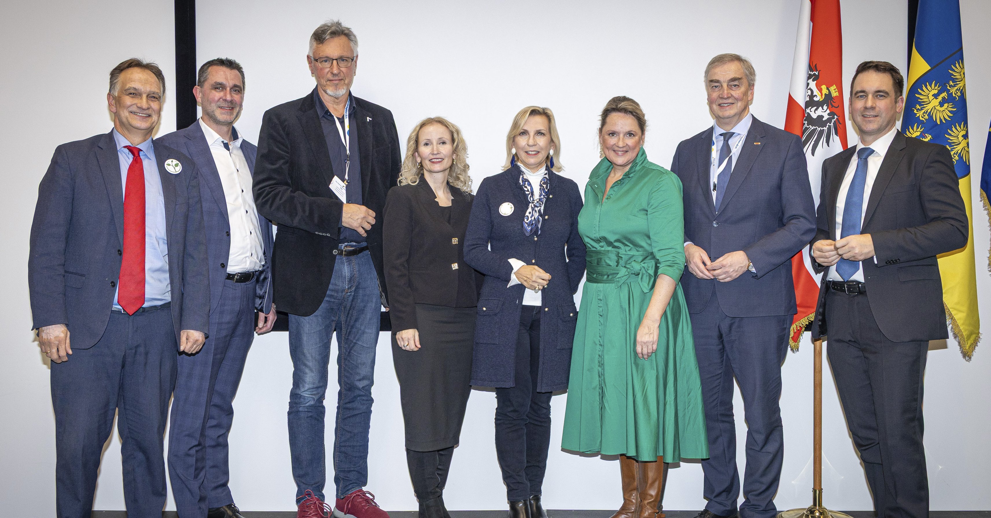 ZPU: V.l.n.r.: Michael Pichler, Günther Widy, Bernhard Rupp, Karmen Frena, Karin Praniess-Kastner, Susanne Rosenkranz, Christian Moser, Robert Lagler